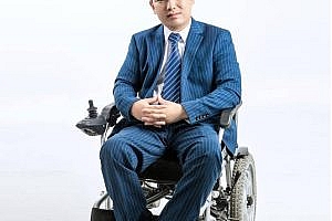 Extraordinary Ordinary | Wu Haobo: Embarking on Entrepreneurial Life in Wheelchair, Pursuing Dreams and Helping People Find Them