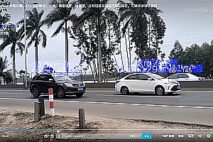 Project 2: Vehicle and pedestrian target tracking using Yolov5 and deepsort, real-time calculation of target movement speed and acceleration (with speed detection function)